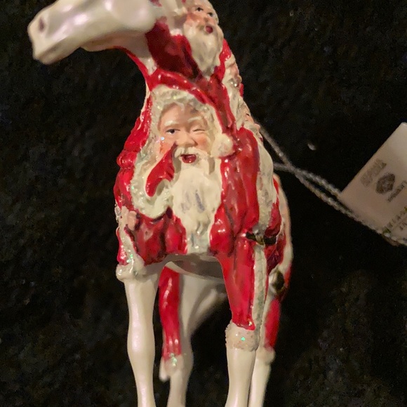 Big Red Trail of Painted Ponies ornament *FIRM PRICE* - Picture 5 of 14